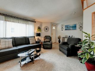 Photo 4: 47 2780 Spencer Rd in Langford: La Goldstream Manufactured Home for sale : MLS®# 924233