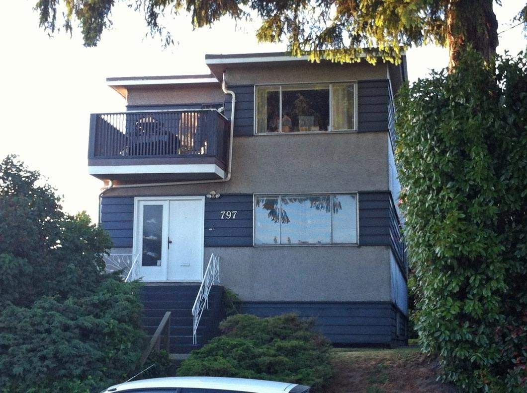 Main Photo: 797 W 69TH Avenue in Vancouver: Marpole House for sale in "MARPOLE" (Vancouver West)  : MLS®# R2128906