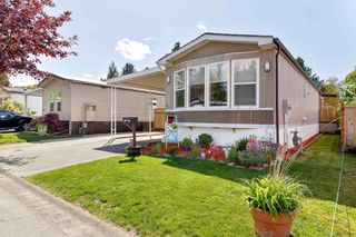 Photo 3: 76 145 KING EDWARD Street in Coquitlam: Maillardville Manufactured Home for sale in "MILL CREEK VILLAGE" : MLS®# R2574767