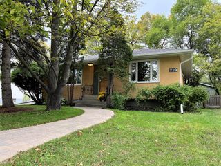 Photo 1: 719 Oakenwald Avenue in Winnipeg: Fort Garry Residential for sale (1J)  : MLS®# 202223155