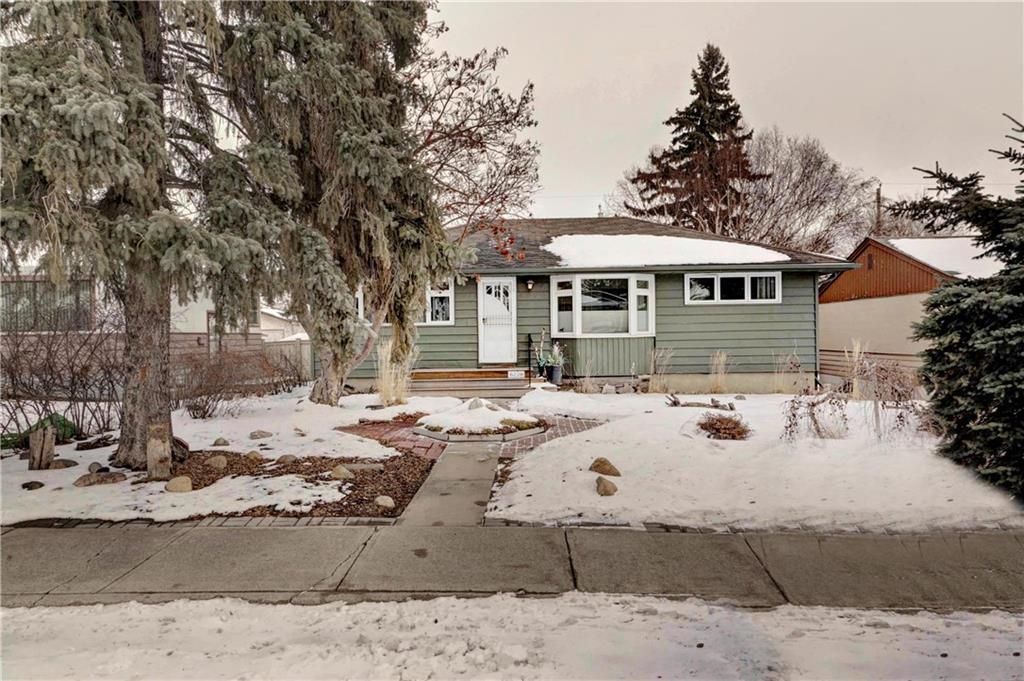 Main Photo: 6220 18 Street SE in Calgary: Ogden Detached for sale : MLS®# C4287265