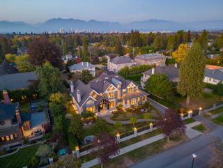 Photo 1: 1529 W 34TH Avenue in Vancouver: Shaughnessy House for sale (Vancouver West)  : MLS®# R2729102
