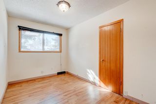 Photo 16: 2830 & 2830B 41 Street SW in Calgary: Glenbrook Detached for sale : MLS®# A2033777