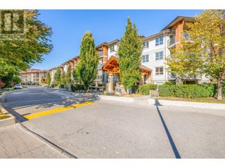 Photo 12: 1093 Sunset Drive Unit# 402 in Kelowna: House for sale : MLS®# 10304332