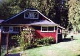 Main Photo: 2866 Sunshine Coast Highway in Roberts Creek: House for sale : MLS®# V947358
