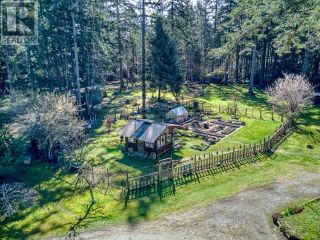 Photo 74: 9537 NASSICHUK ROAD in Powell River: House for sale : MLS®# 17977