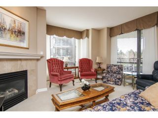 Photo 6: 205 1551 FOSTER Street: White Rock Condo for sale in "Sussex House" (South Surrey White Rock)  : MLS®# F1407910