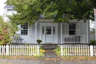 Photo 1: 166 Sydenham Street in Cobourg: House for sale : MLS®# 1602024