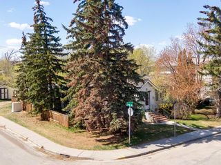Main Photo: 1831 15 Street SW in Calgary: Bankview Detached for sale : MLS®# A2048253