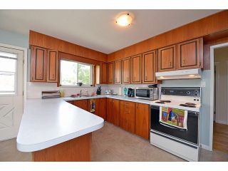 Photo 4: 32957 12TH AV in Mission: Mission BC House for sale : MLS®# F1417978