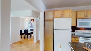 Photo 8: 618 Cedarcrest Drive in Winnipeg: Residential for sale (3F)  : MLS®# 202213301