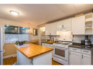 Photo 10: 280 1840 160 Street in Surrey: King George Corridor Manufactured Home for sale in "BREAKAWAY BAYS" (South Surrey White Rock)  : MLS®# R2517093