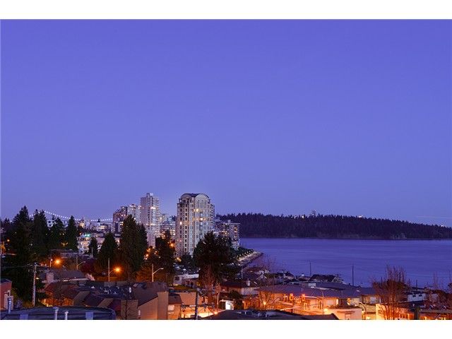 Photo 3: Photos: # 203 2436 HAYWOOD AV in West Vancouver: Dundarave Condo for sale