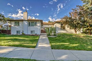 Main Photo: 44 Northmount Drive NW in Calgary: Thorncliffe Detached for sale : MLS®# A2080664