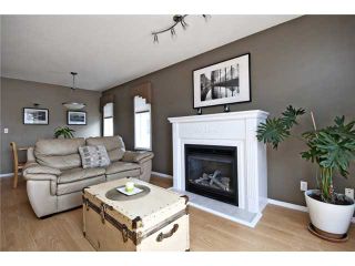 Photo 4: 113 55 FAIRWAYS Drive NW: Airdrie Townhouse for sale : MLS®# C3565868