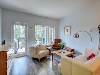Photo 2: 202 286 Wilfert Rd in View Royal: VR Six Mile Condo for sale : MLS®# 897984