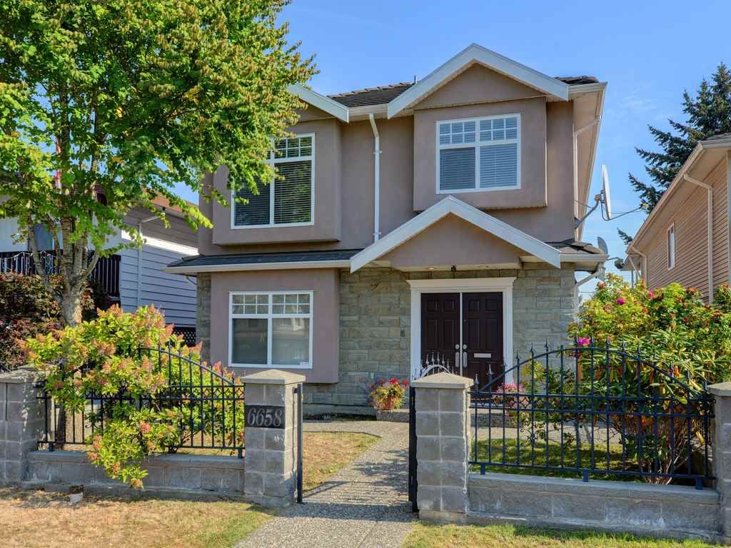 Photo 1: Photos: 6658 HERSHAM Avenue in Burnaby: Highgate House for sale (Burnaby South)  : MLS®# R2305620
