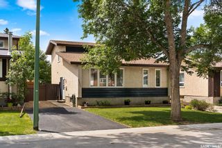 Main Photo: 7322 Blakeney Drive in Regina: Sherwood Estates Residential for sale : MLS®# SK932385