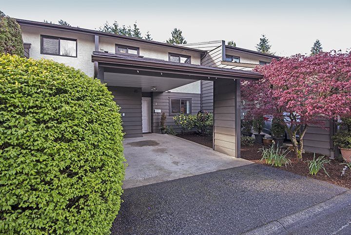 Main Photo: 3 3341 DEWDNEY TRUNK Road in Port Moody: Port Moody Centre Townhouse for sale : MLS®# R2053731