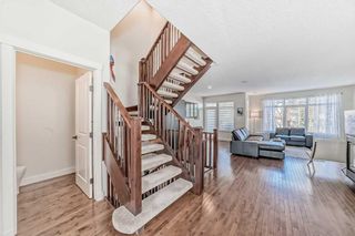 Photo 9: 424 29 Avenue NE in Calgary: Winston Heights/Mountview Semi Detached (Half Duplex) for sale : MLS®# A2112829