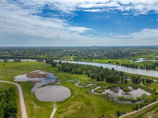 Photo 48: 576 Parkridge Drive SE in Calgary: Parkland Detached for sale : MLS®# A2054350