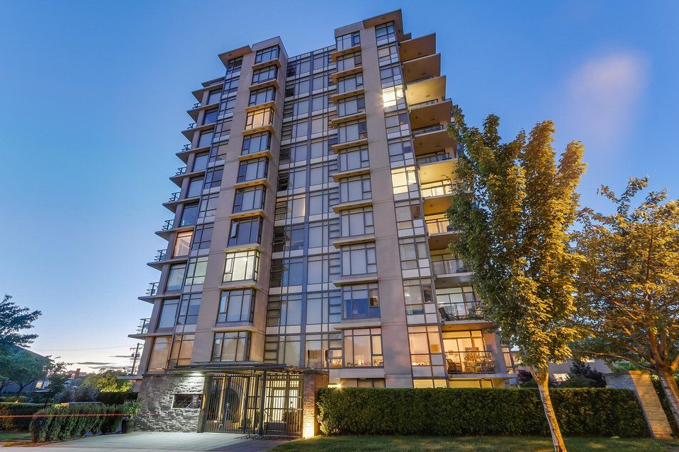 Main Photo: 703 1333 W 11TH Avenue in Vancouver: Fairview VW Condo for sale in "Sakura" (Vancouver West)  : MLS®# R2179532