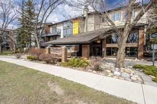 Main Photo: 220 550 Westwood Drive SW in Calgary: Westgate Apartment for sale : MLS®# A2124517