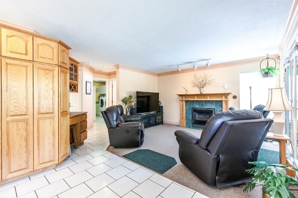 Photo 23: Photos: 21709 44 Avenue in Langley: Murrayville House for sale : MLS®# R2100635