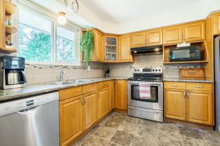 Photo 8: 555 ASCOT Street in Coquitlam: Central Coquitlam House for sale in "CENTRAL COQUITLAM" : MLS®# R2725158