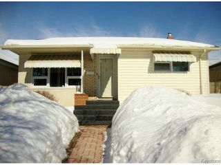 Photo 1: 451 MELBOURNE Avenue in WINNIPEG: East Kildonan Residential for sale (North East Winnipeg)  : MLS®# 1403957