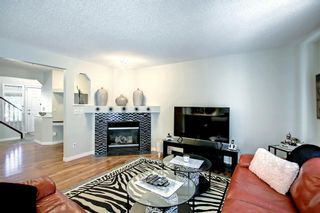 Photo 3: 311 Cougarstone Circle SW in Calgary: Cougar Ridge Detached for sale : MLS®# A2048035