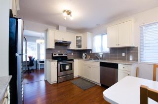 Photo 2: 1771 148A Street in Surrey: Sunnyside Park Surrey House for sale (South Surrey White Rock)  : MLS®# R2129947