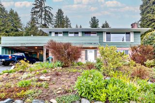 Photo 1: 1808 RIDGEWAY Avenue in North Vancouver: Central Lonsdale House for sale : MLS®# R2876430