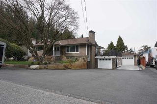Photo 1: 33331 LYNN Avenue in Abbotsford: Central Abbotsford House for sale : MLS®# R2447191