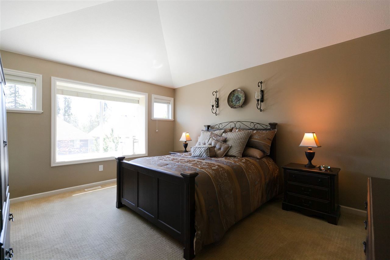 Photo 13: Photos: 20880 71B Avenue in Langley: Willoughby Heights House for sale in "MILNER HEIGHTS" : MLS®# R2288626