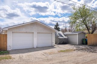 Photo 33: 3915 76 Street NW in Calgary: Bowness Detached for sale : MLS®# A1211430