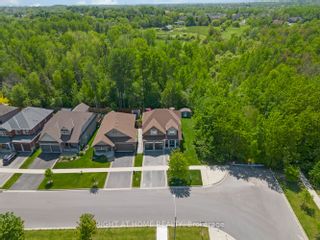 Photo 3: 178 Harry Gay Drive in Clarington: Courtice House (Bungaloft) for sale : MLS®# E6066064