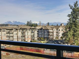 Photo 17: 508 5485 BRYDON Crescent in Langley: Langley City Condo for sale in "THE WESLEY" : MLS®# R2645733