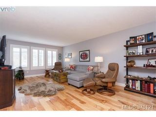 Photo 4: 301 2311 Mills Rd in SIDNEY: Si Sidney North-West Condo for sale (Sidney)  : MLS®# 755082