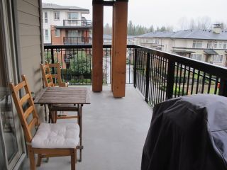 Photo 10: 310 1150 KENSAL Place in Coquitlam: New Horizons Condo for sale in "Thomas House" : MLS®# R2024529