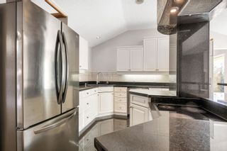 Photo 6: 1080 CRESTLINE Road in West Vancouver: British Properties House for sale : MLS®# R2903236