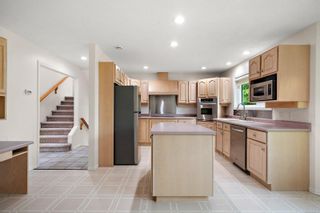 Photo 10: 4565 Pheasantwood Terr in Saanich: SE Broadmead Single Family Residence for sale (Saanich East)  : MLS®# 964131