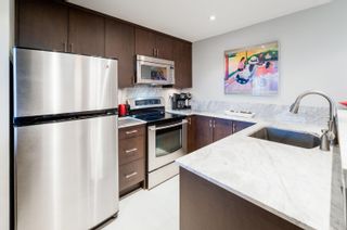 Photo 9: 905 2445 W 3RD Avenue in Vancouver: Kitsilano Condo for sale in "CARRIAGE HOUSE" (Vancouver West)  : MLS®# R2759262