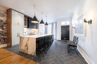Photo 4: 43 Bernard Avenue in Toronto: Annex House (2 1/2 Storey) for lease (Toronto C02)  : MLS®# C5973383