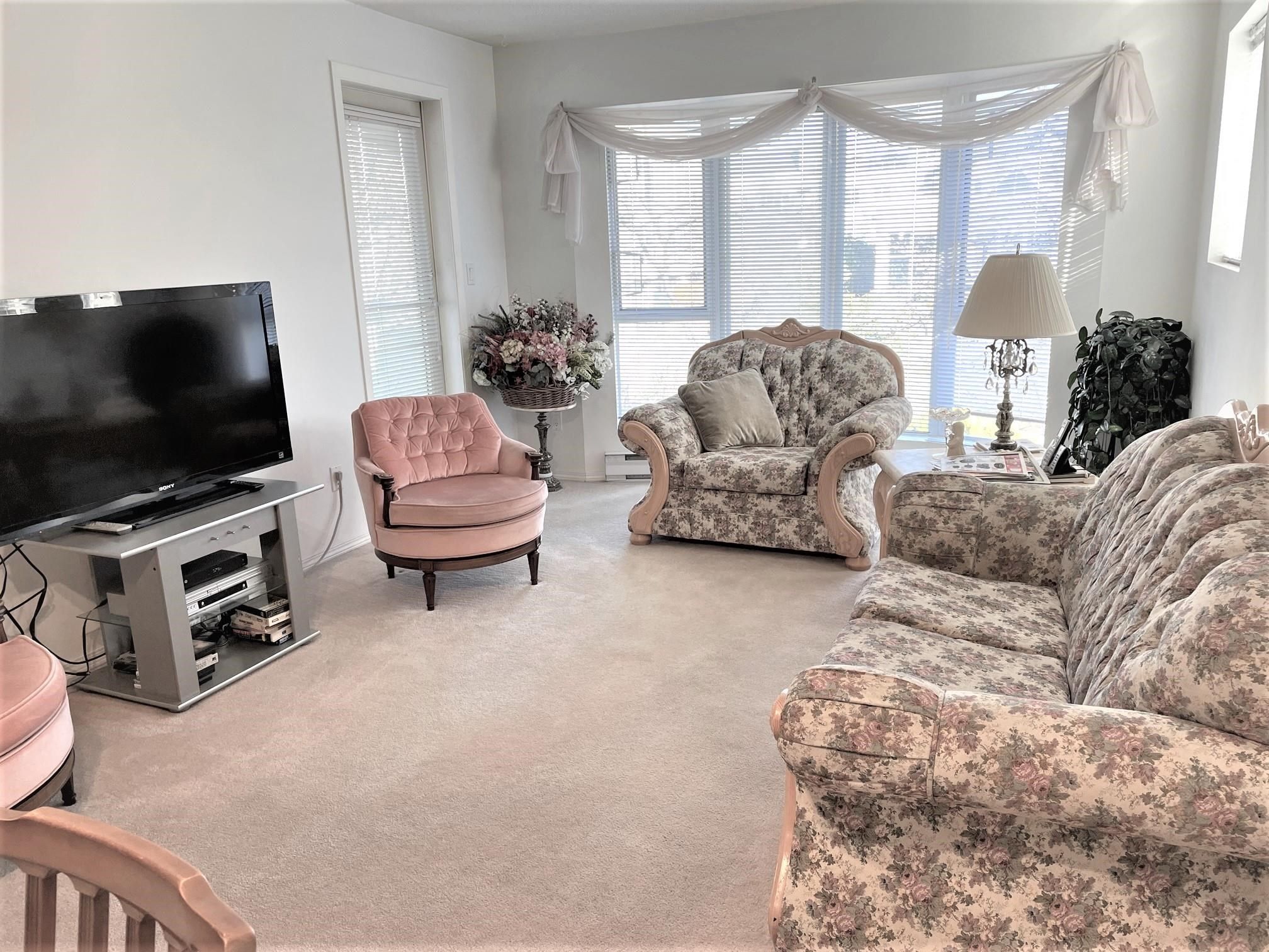 Main Photo: 203 7700 ST. ALBANS Road in Richmond: Brighouse South Condo for sale : MLS®# R2756072