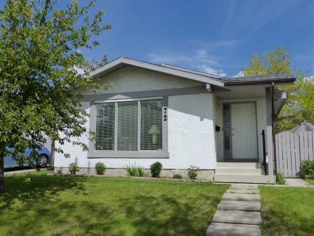 Main Photo: 72 WOODGLEN Road SW in CALGARY: Woodbine Residential Detached Single Family for sale (Calgary)  : MLS®# C3621641