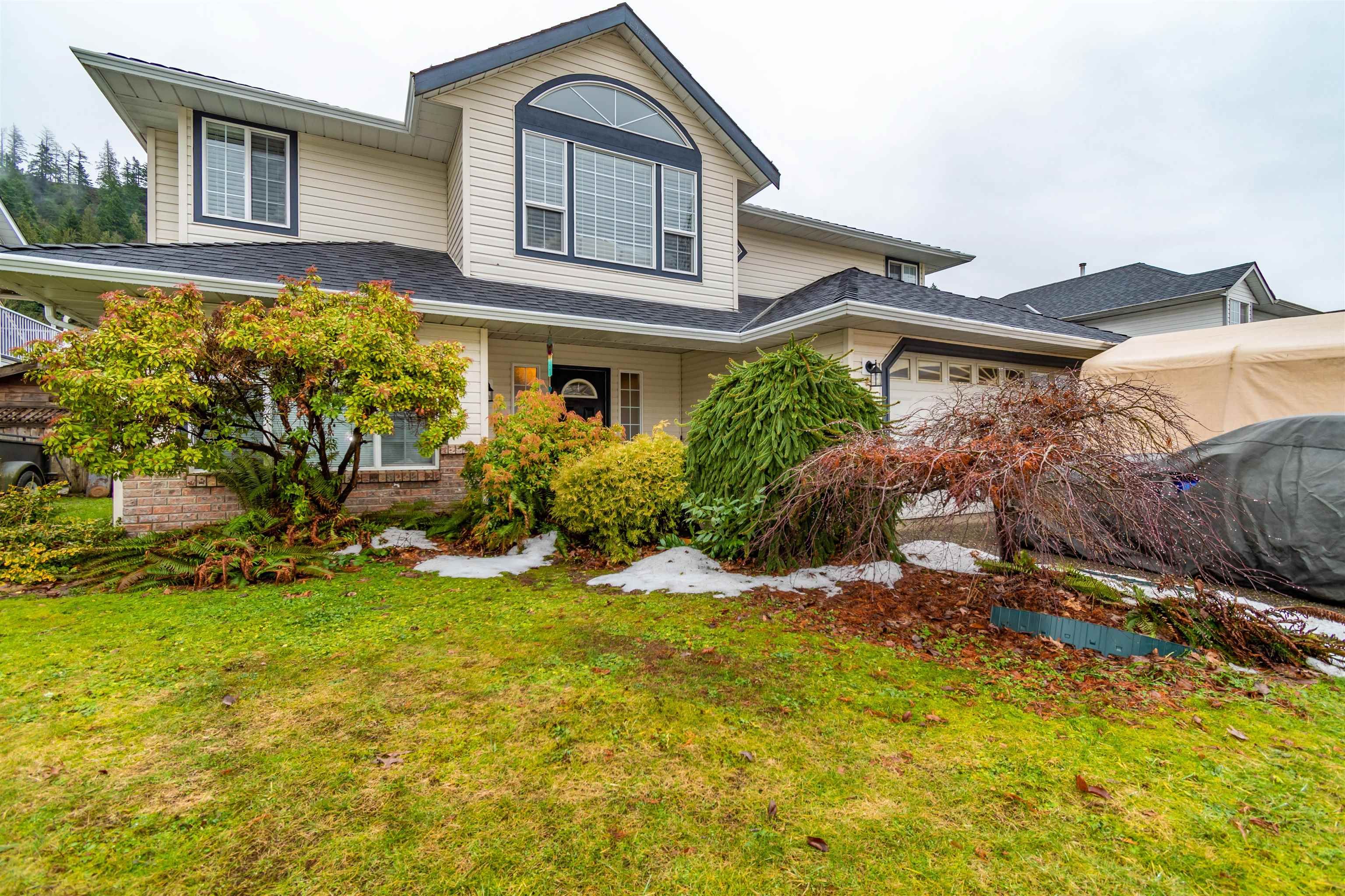 Main Photo: 5719 REMINGTON Crescent in Chilliwack: Vedder S Watson-Promontory House for sale (Sardis)  : MLS®# R2644025