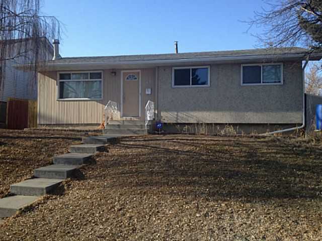 Main Photo: 608 101 Avenue SW in CALGARY: Southwood Residential Detached Single Family for sale (Calgary)  : MLS®# C3603824
