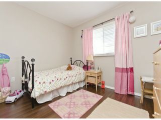Photo 28: 2874 153A ST in Surrey: King George Corridor House for sale in "MAYFIELD" (South Surrey White Rock)  : MLS®# F1300140