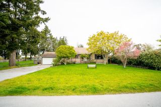 Photo 1: 5125 S WHITWORTH Crescent in Delta: Ladner Elementary House for sale (Ladner)  : MLS®# R2690079